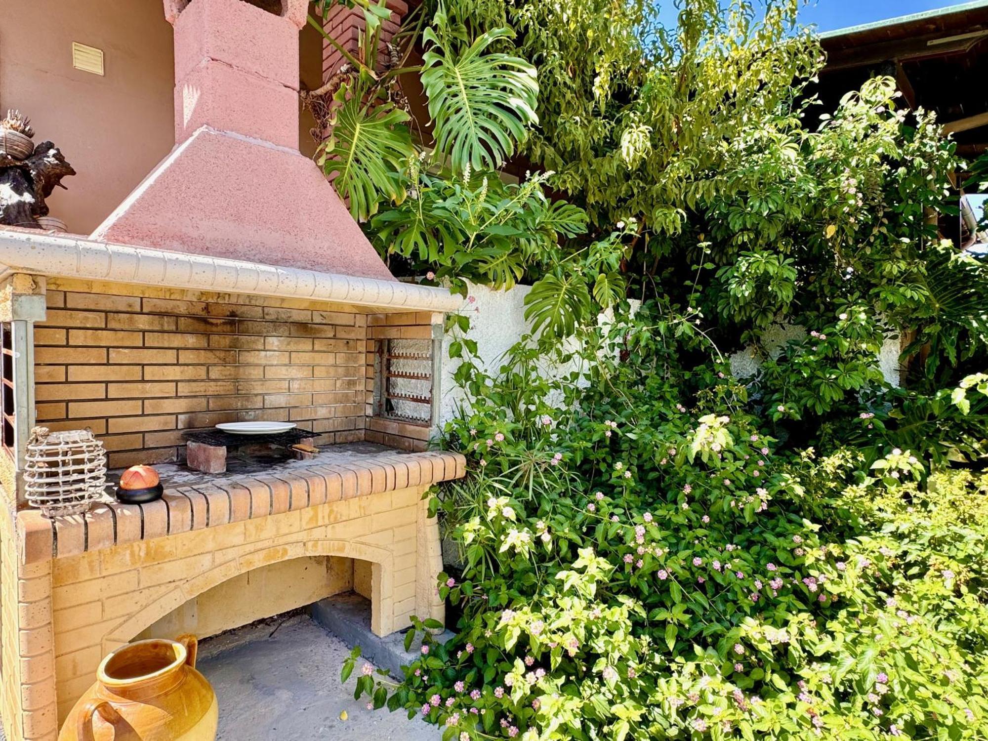 דאסיה Beach Villa Night Flower With Private Pool By Dadovillas מראה חיצוני תמונה